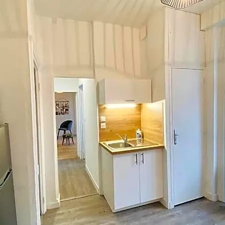 Apartamento Au Coeur De Laval (Mayenne)